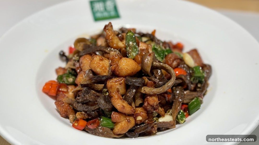 Stir-fried Chicken and Mushrooms