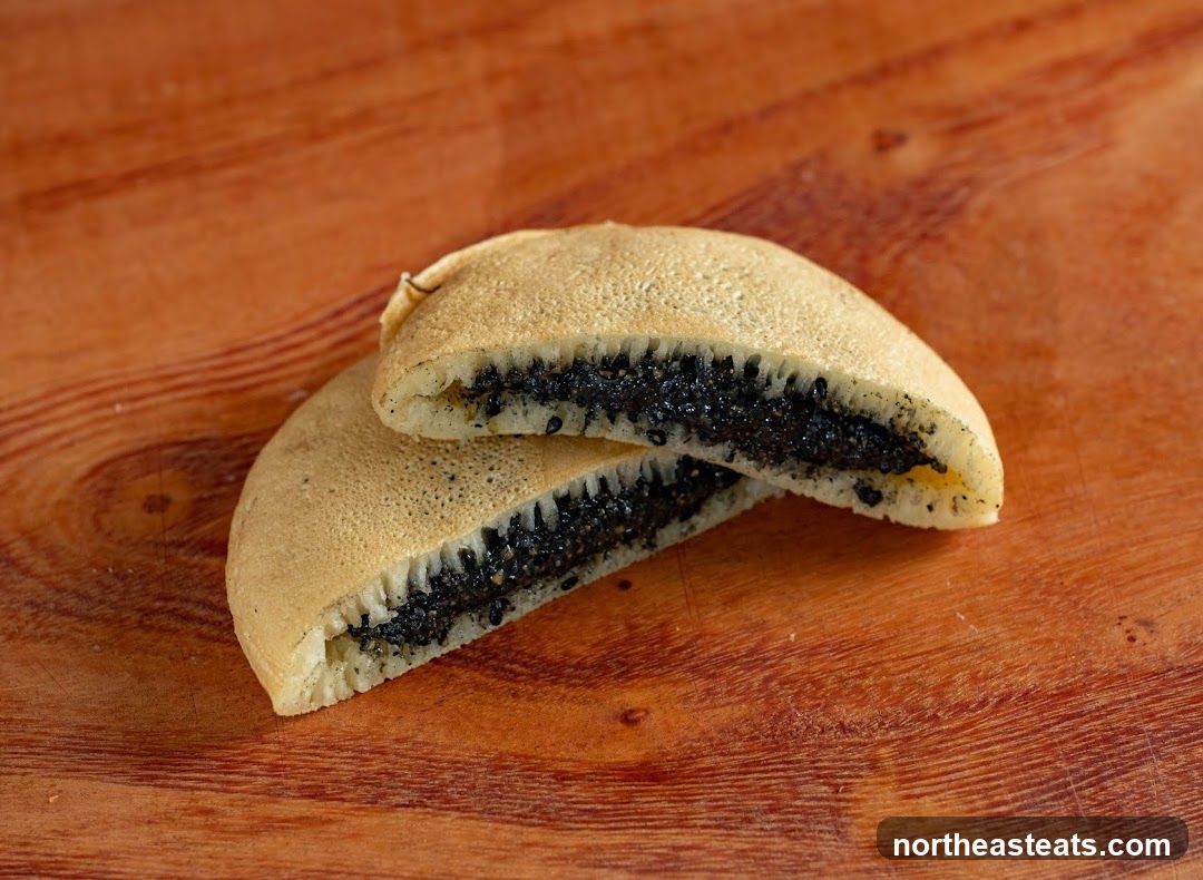 Sesame Filled Pastry