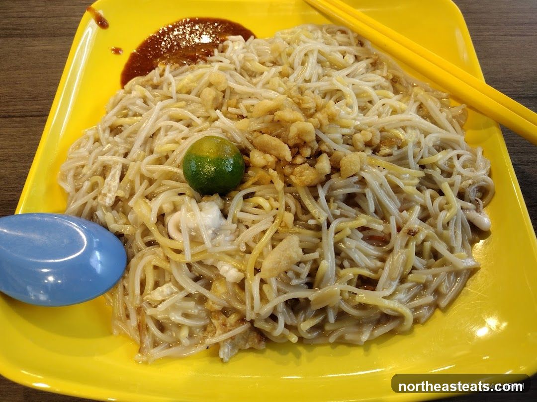 Noodles with Chili Sauce and Lime
