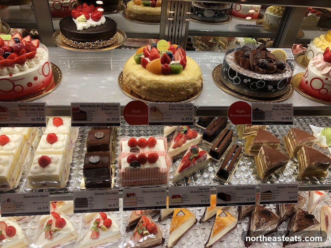 Cakes and Pastries Display