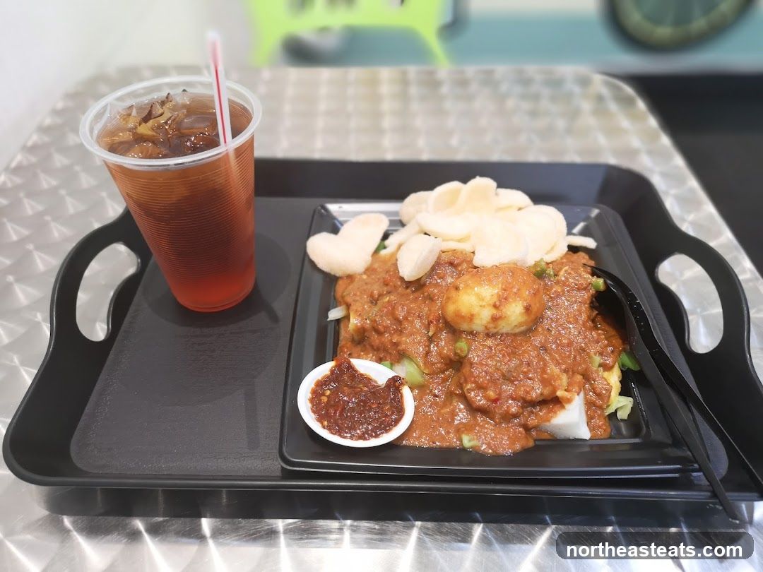Gado-Gado with Iced Tea