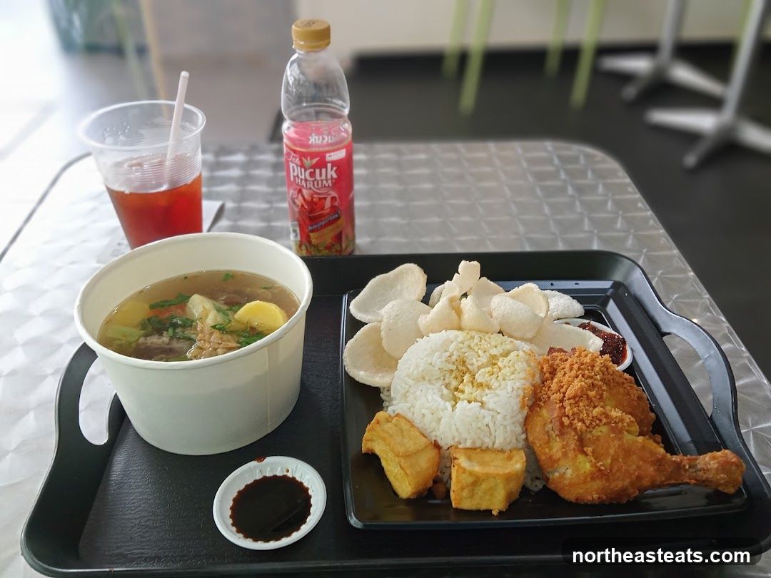 Meal Tray with Fried Chicken and Soup