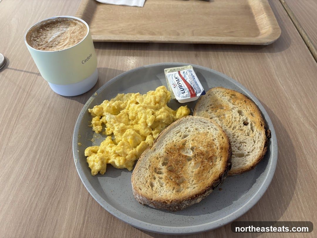 Scrambled eggs and toast breakfast