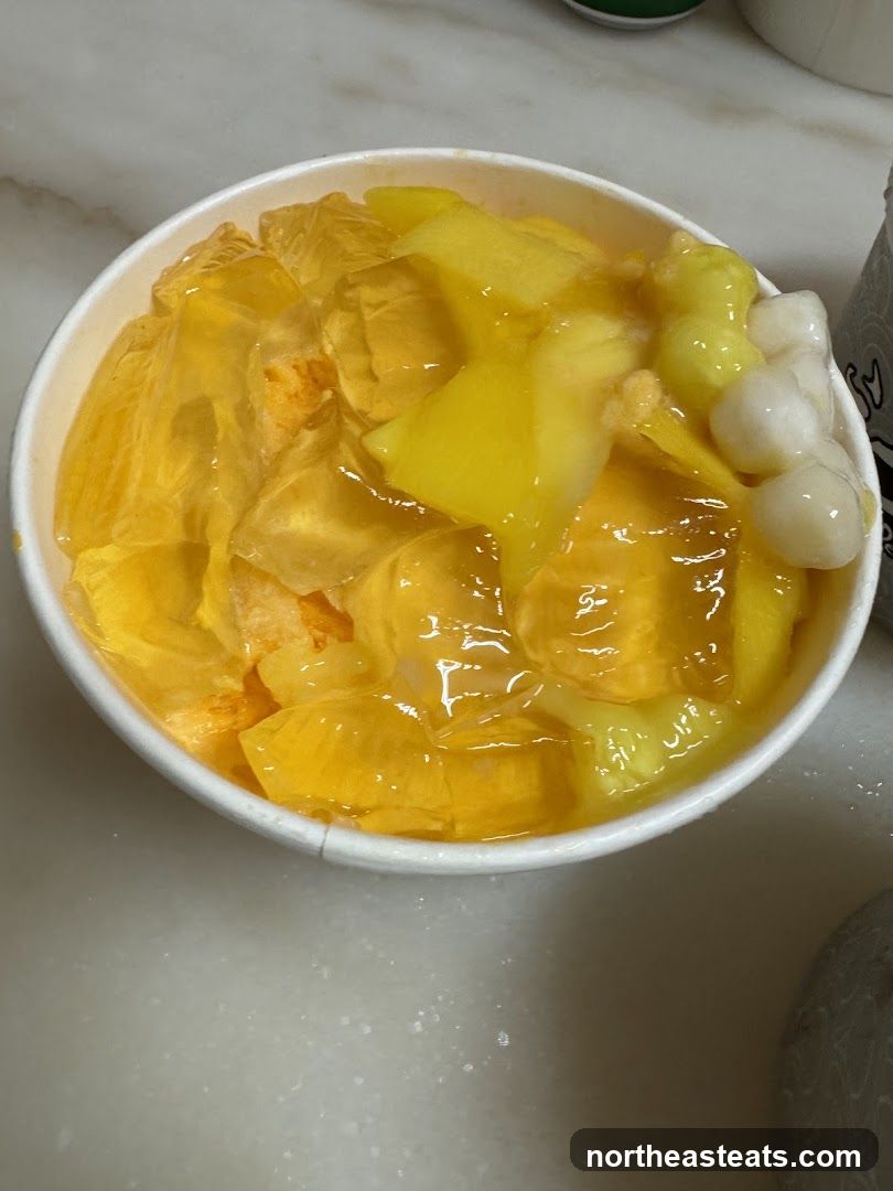 Mango dessert with jelly and mochi