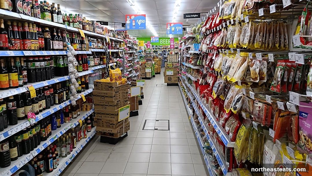 Supermarket Aisle