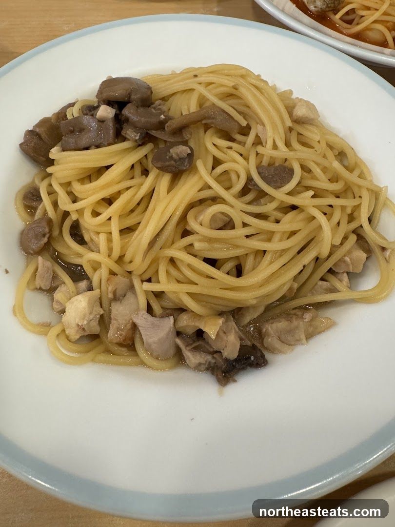 Spaghetti with Chicken and Mushrooms