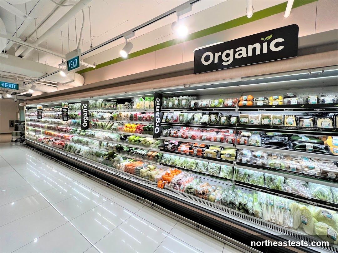 Organic Produce Aisle