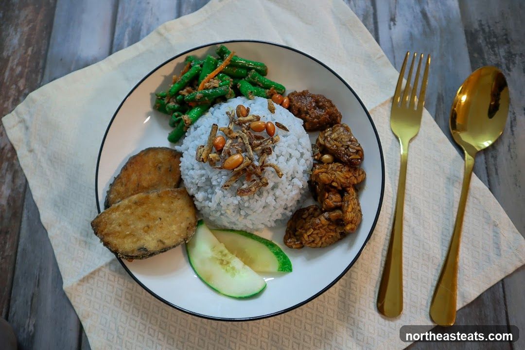 Nasi Lemak with Fried Fish
