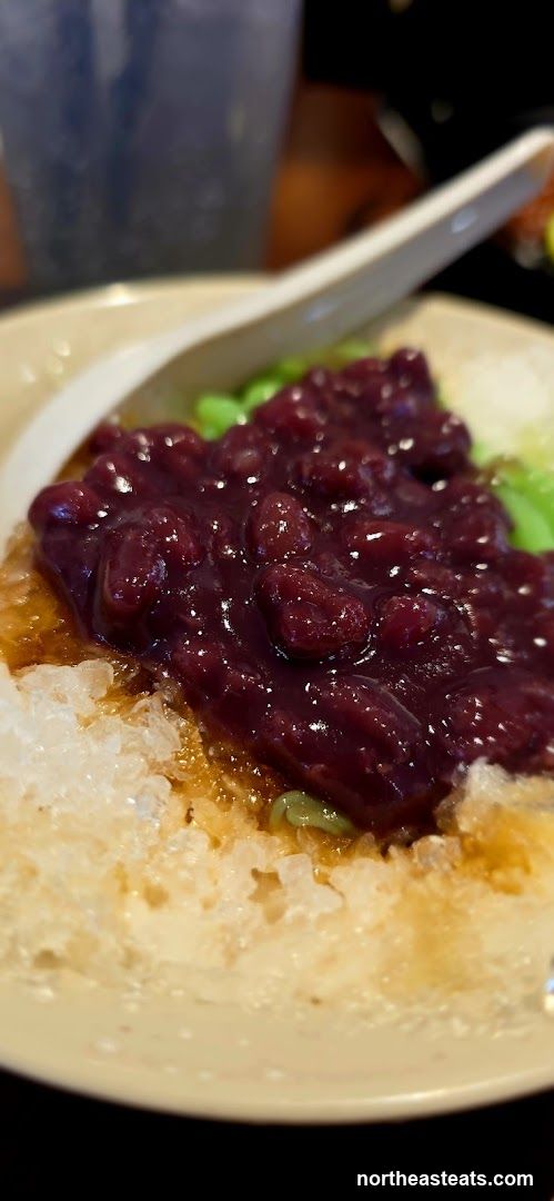 Uncle Louis Famous Chicken Rice