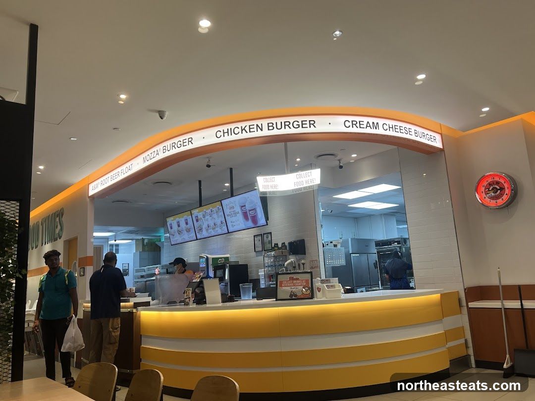 Fast Food Restaurant Counter