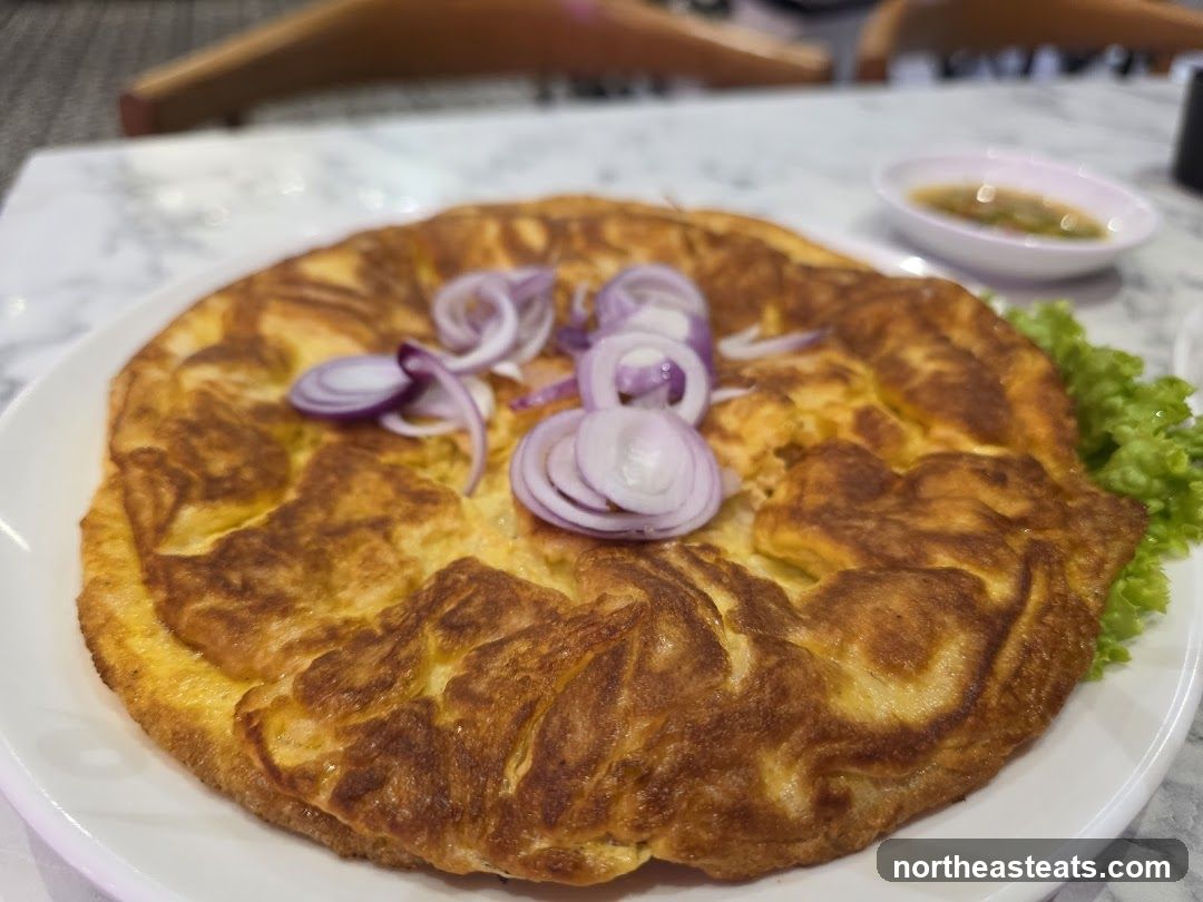 Omelet with Onions and Lettuce