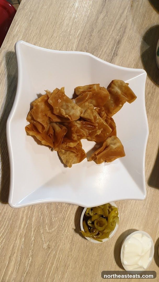 Fried Wontons with Pickled Peppers and Dip