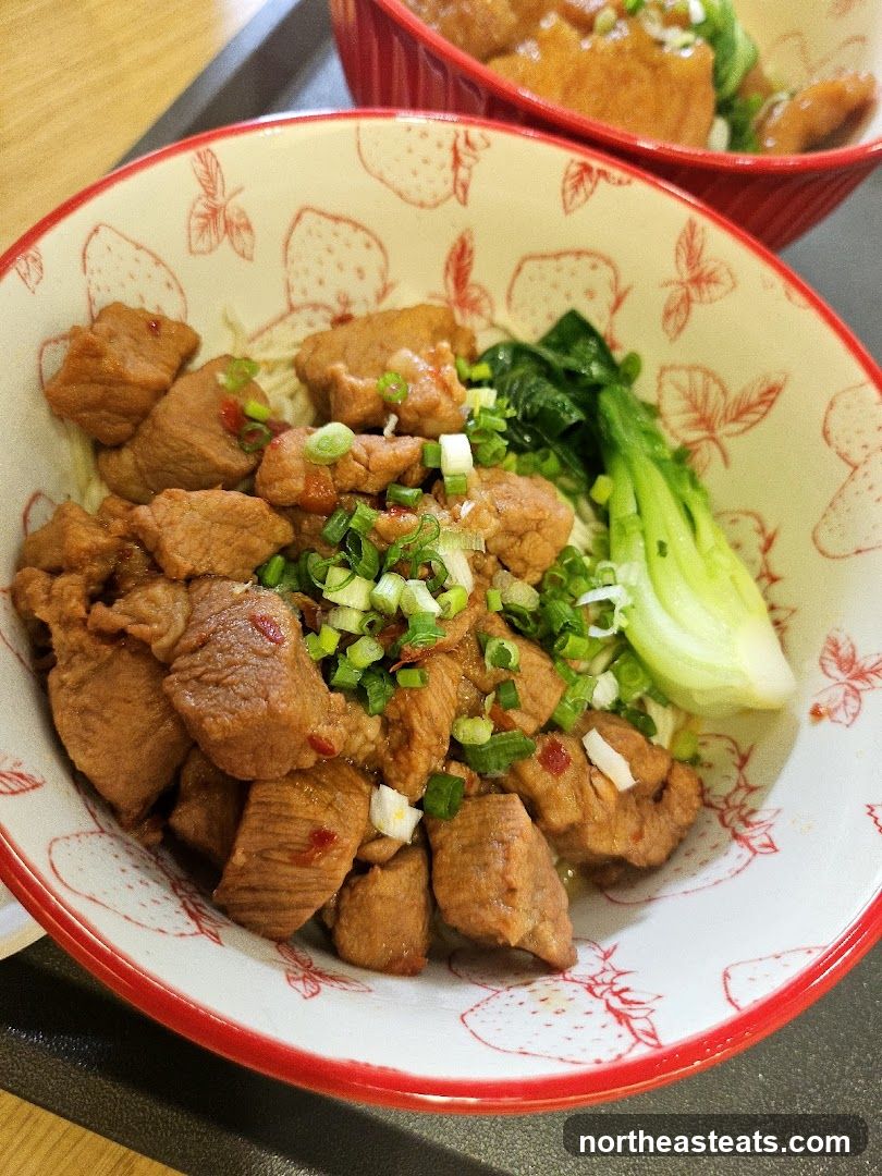 Noodles with Meat and Greens