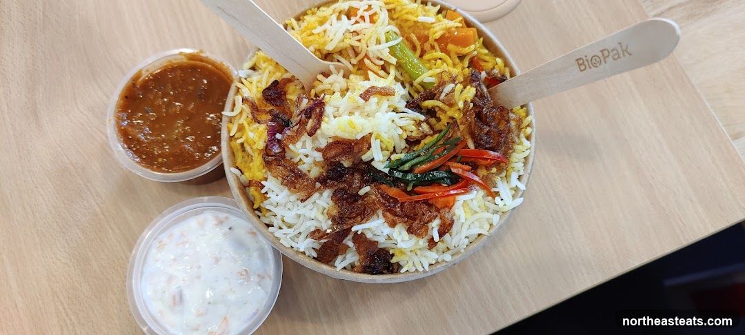 Biryani with sides