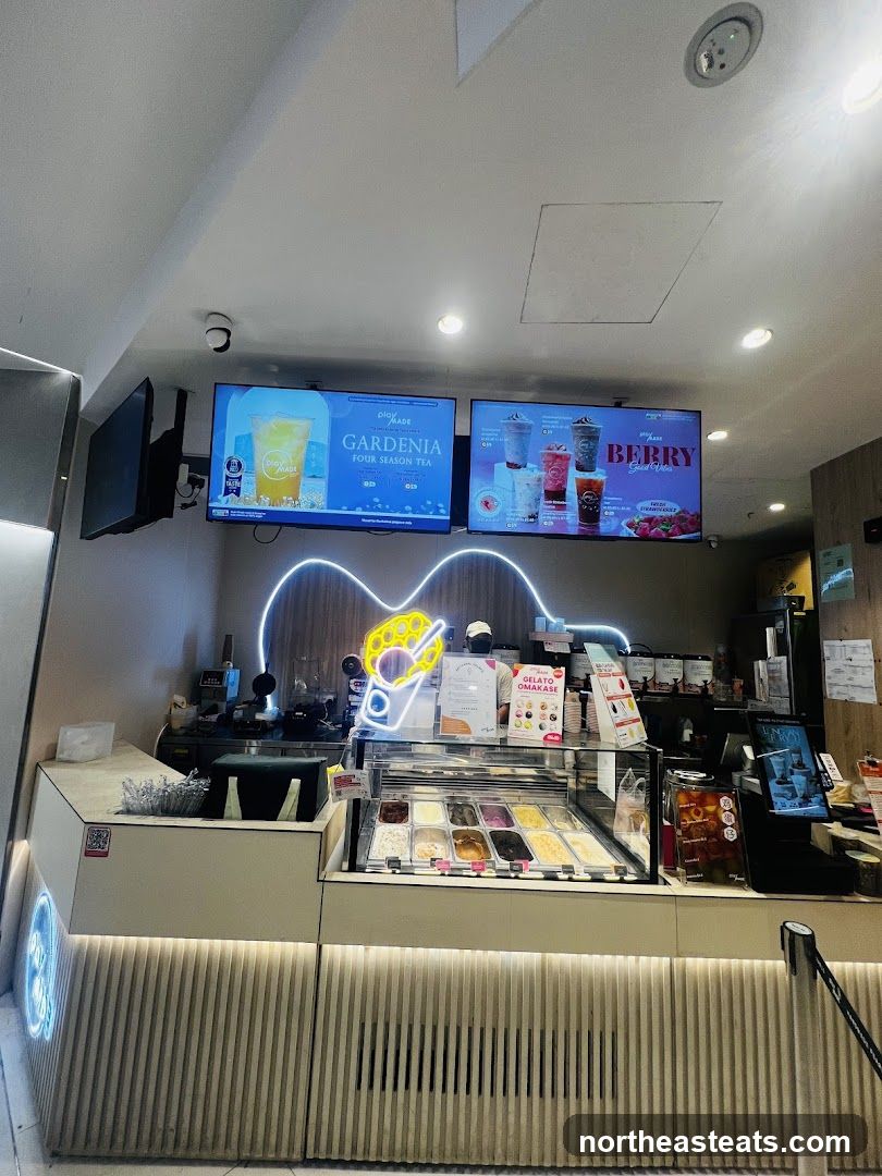 Dessert Shop Counter