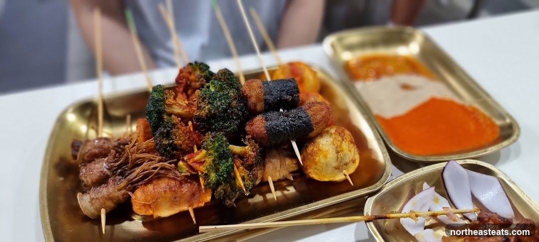Skewers with Broccoli and Meat