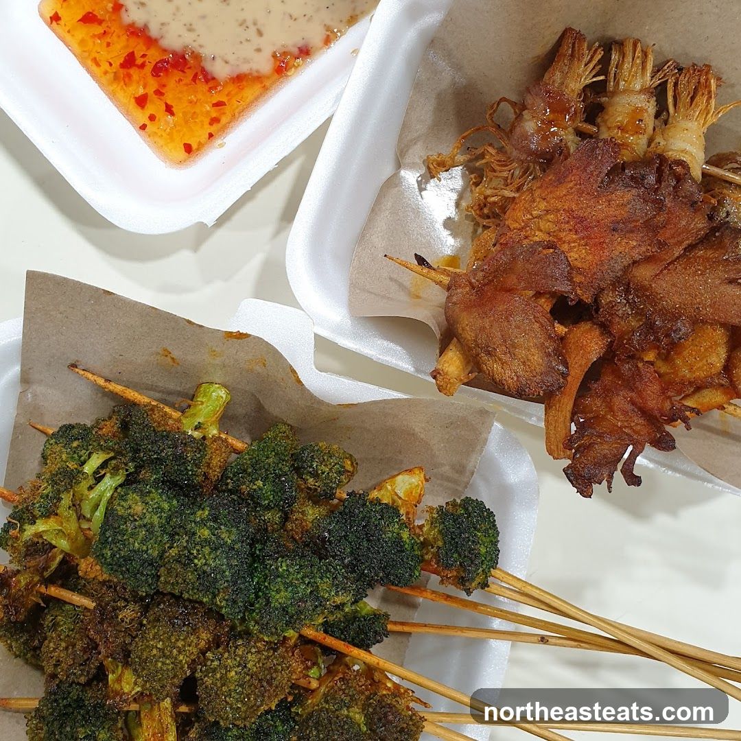 Fried Skewers with Dipping Sauce