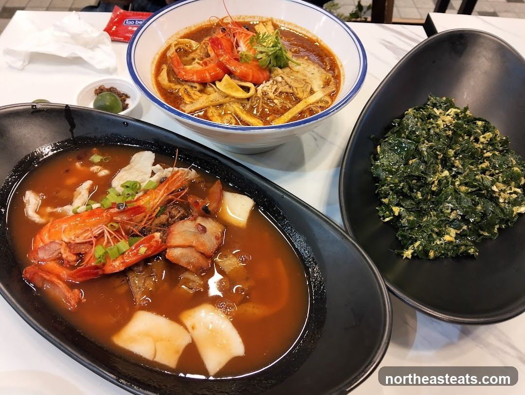 Seafood Noodles and Stir-fried Greens