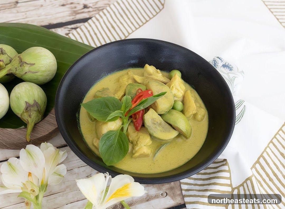 Green Curry with Eggplant