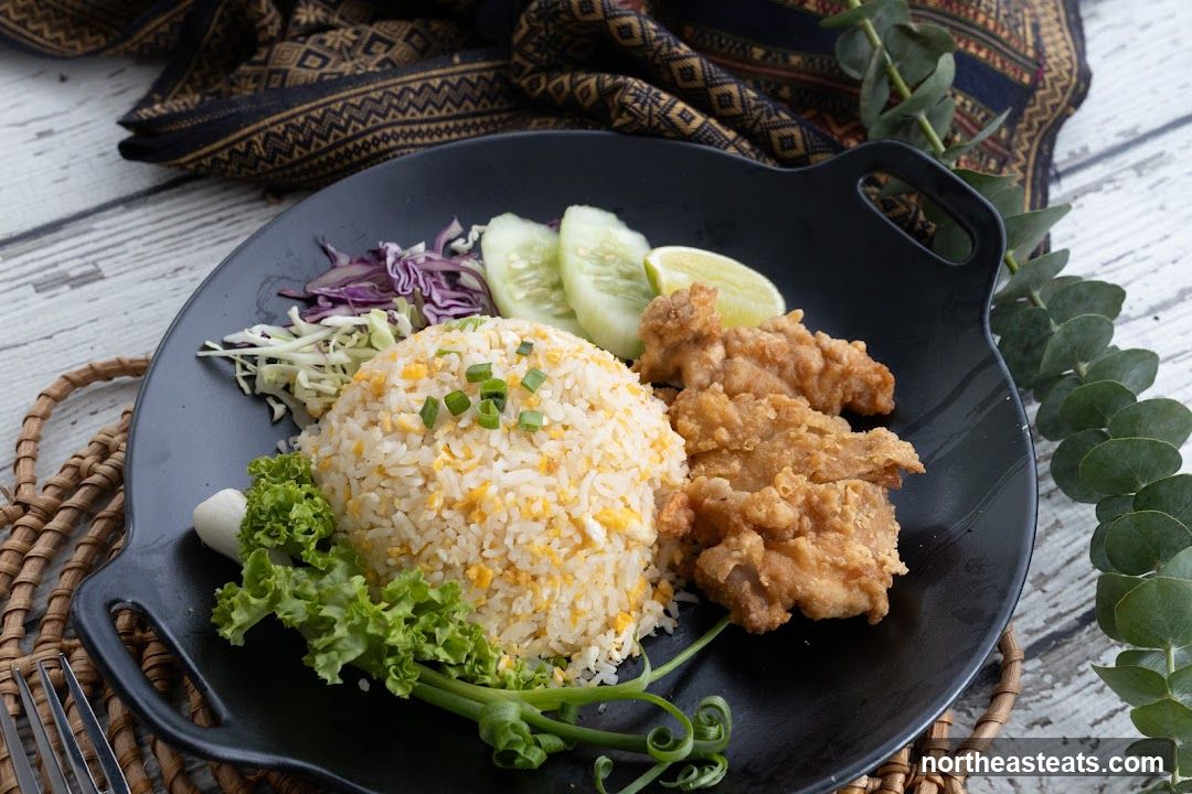 Fried Rice with Crispy Chicken