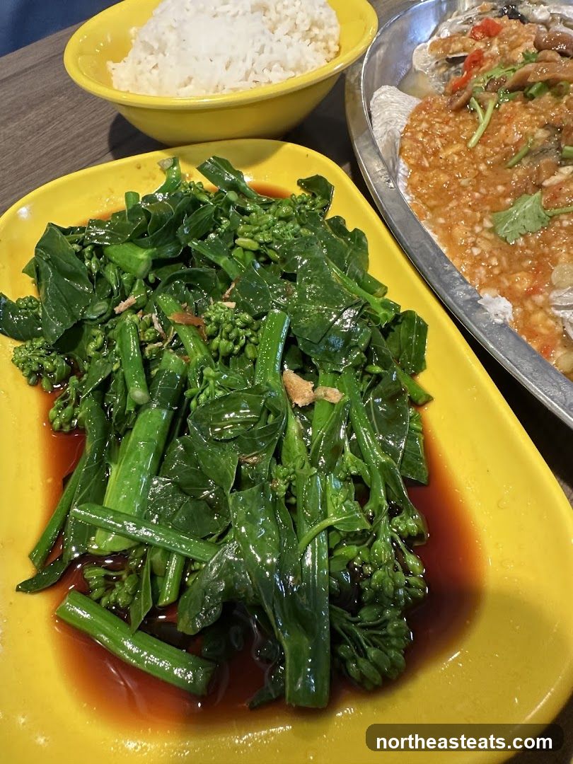 Stir-fried Chinese Broccoli with Garlic