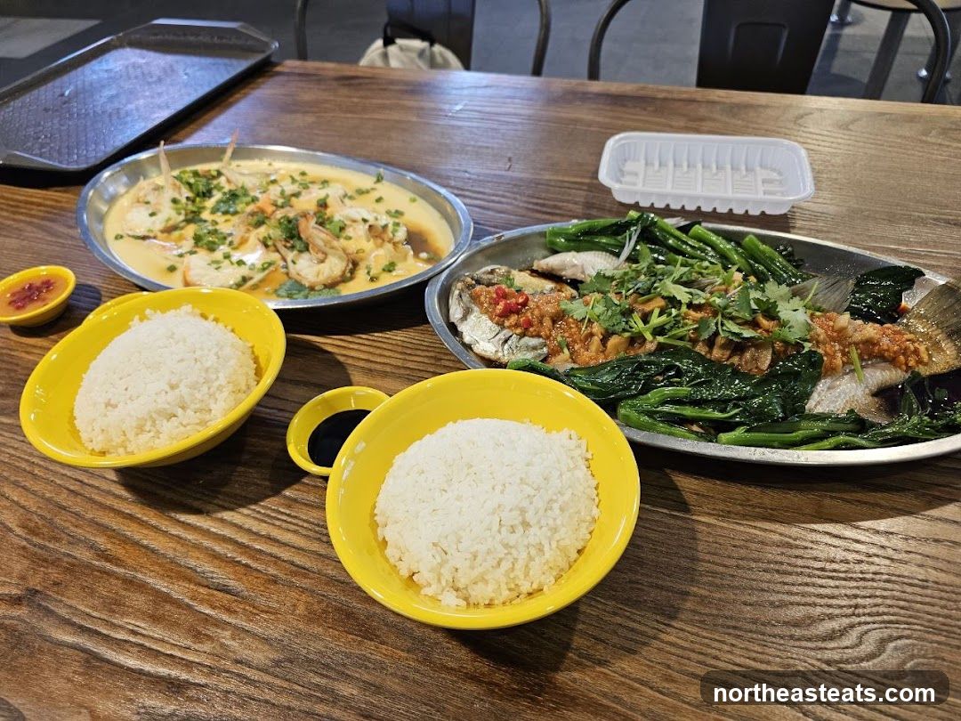 Steamed Seafood and Fish with Rice