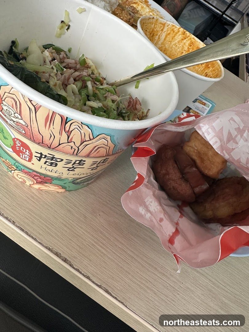 Food containers and fried items