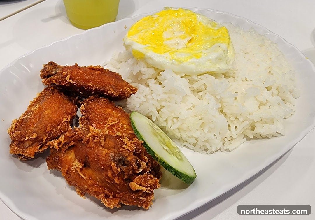 Fried Chicken Wings with Rice and Egg
