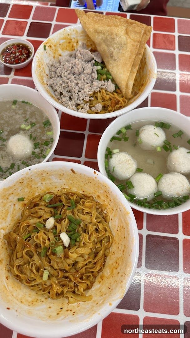 Noodles with Minced Pork and Fish Balls