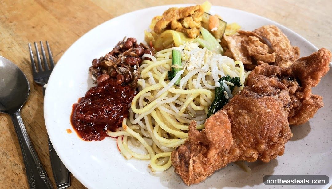 Fried Chicken and Noodles