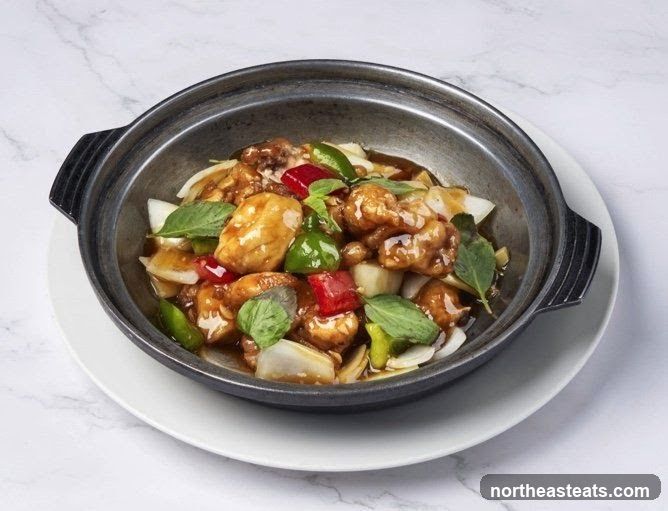 Stir-fried dish in a pot