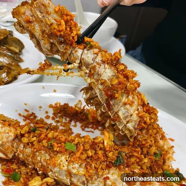 Fried Mantis Shrimp with Garlic
