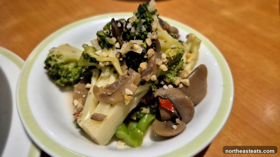 Broccoli and Mushroom Stir-fry