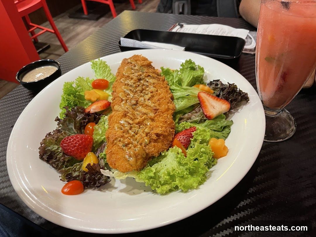 Fried Fish Salad with Strawberry and Dressing