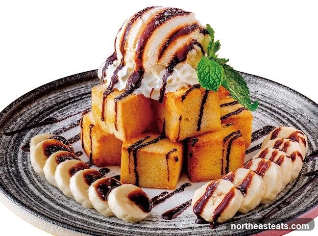 Honey Toast with Ice Cream and Bananas