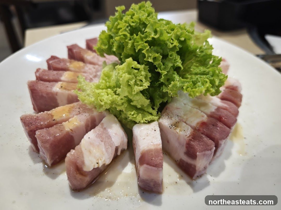 Pork Belly Slices with Lettuce