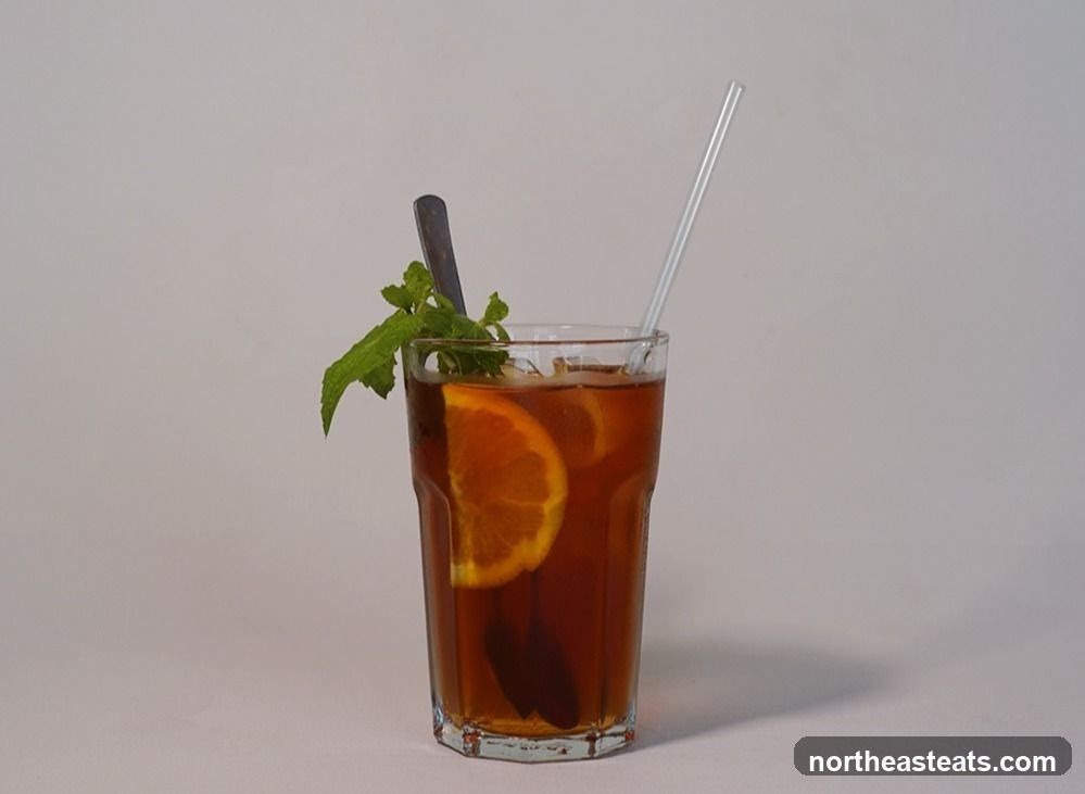 Iced Tea with Orange and Mint