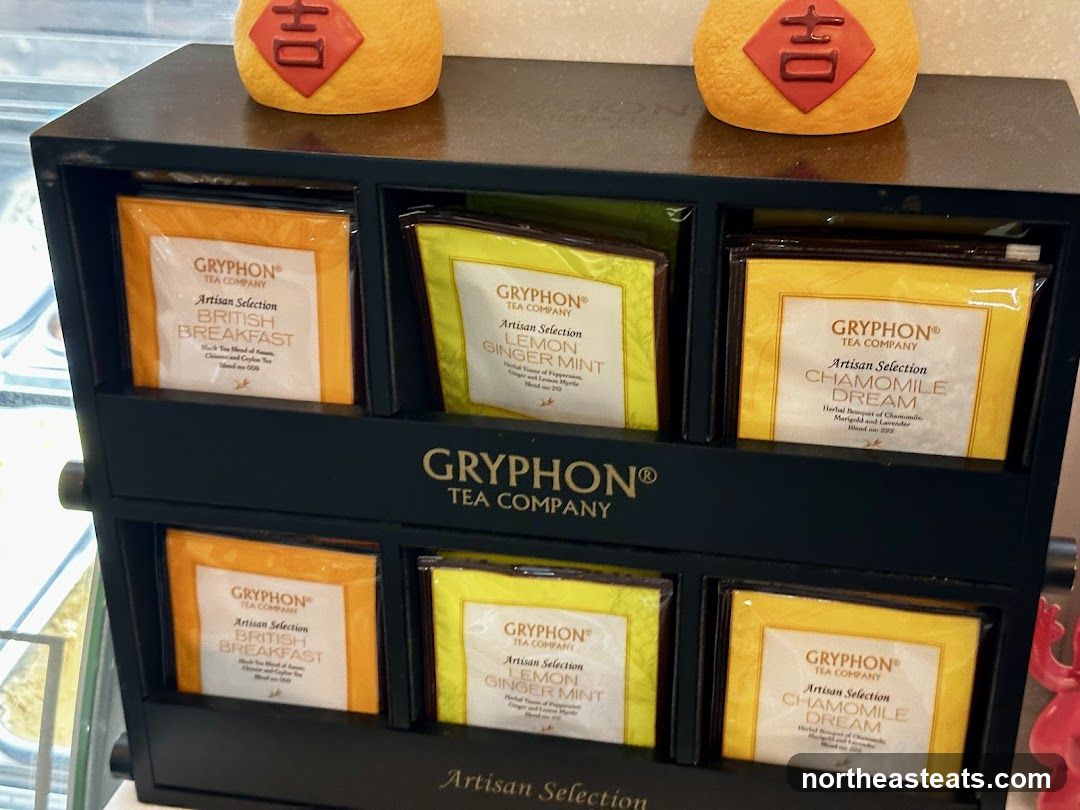 Gryphon Tea Display