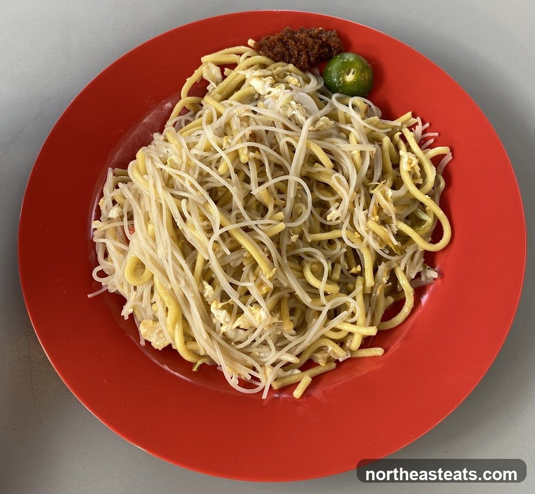Fried Noodles with Chili and Lime