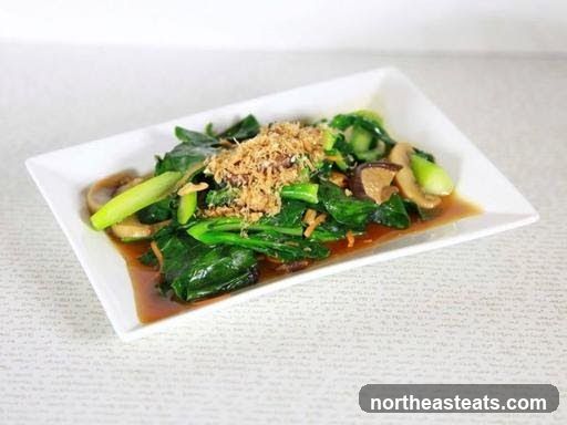 Stir-fried Chinese Broccoli with Mushrooms