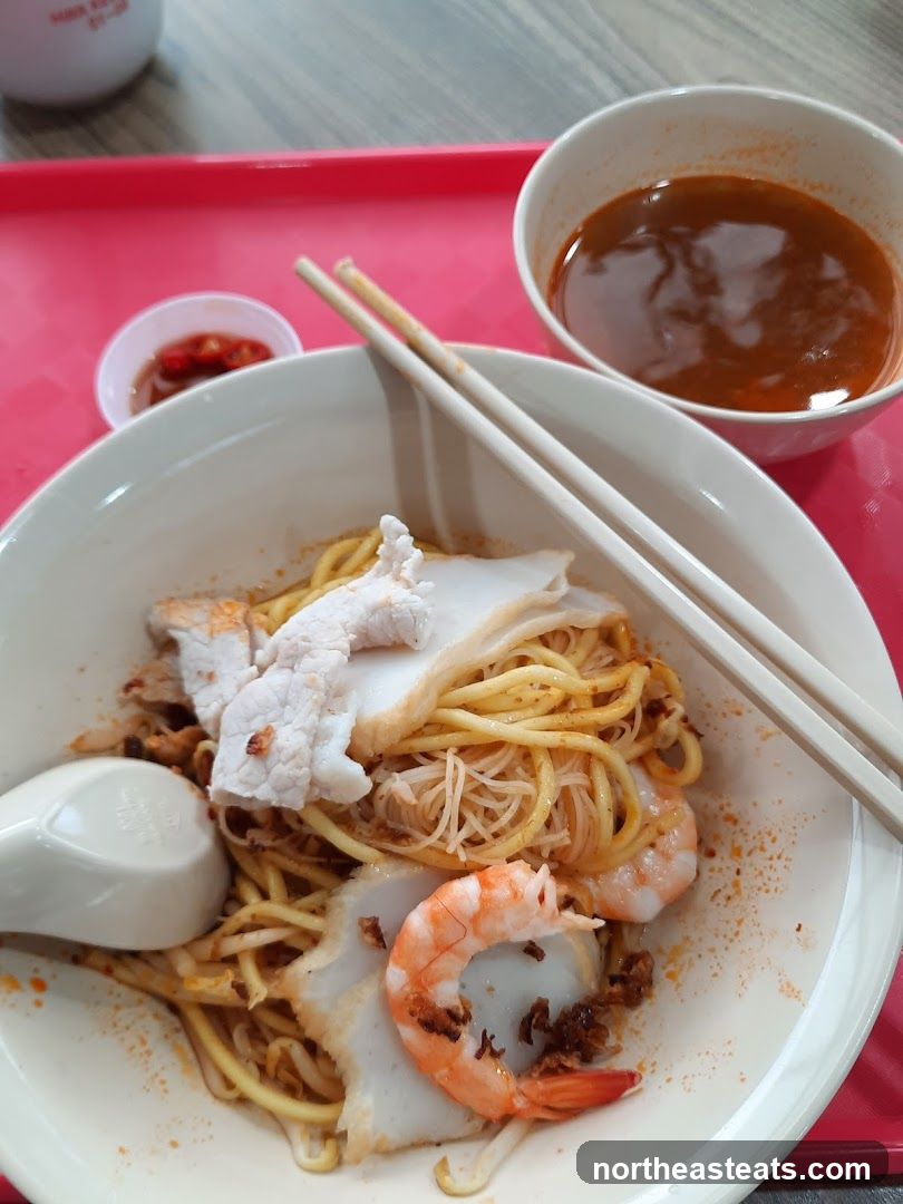 Noodles with Shrimp and Fish Cake