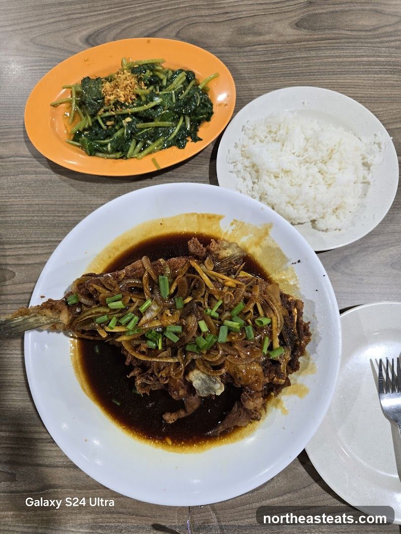 Fried Fish with Sauce, Rice, and Vegetables