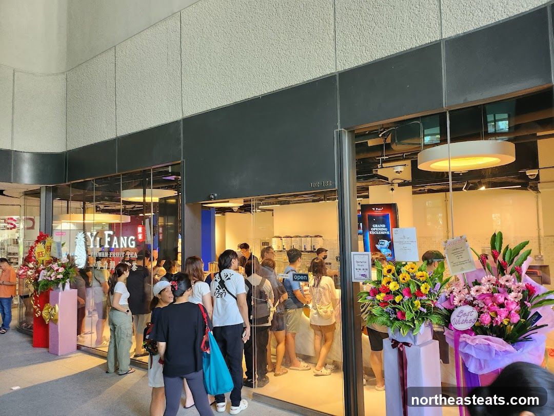 Yi Fang Taiwan Fruit Tea - Punggol Coast Mall)