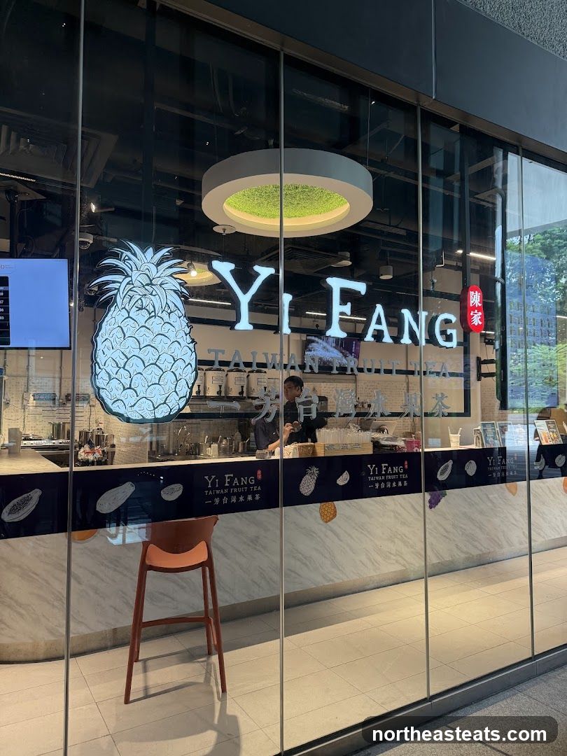 Yi Fang Taiwan Fruit Tea - Punggol Coast Mall)
