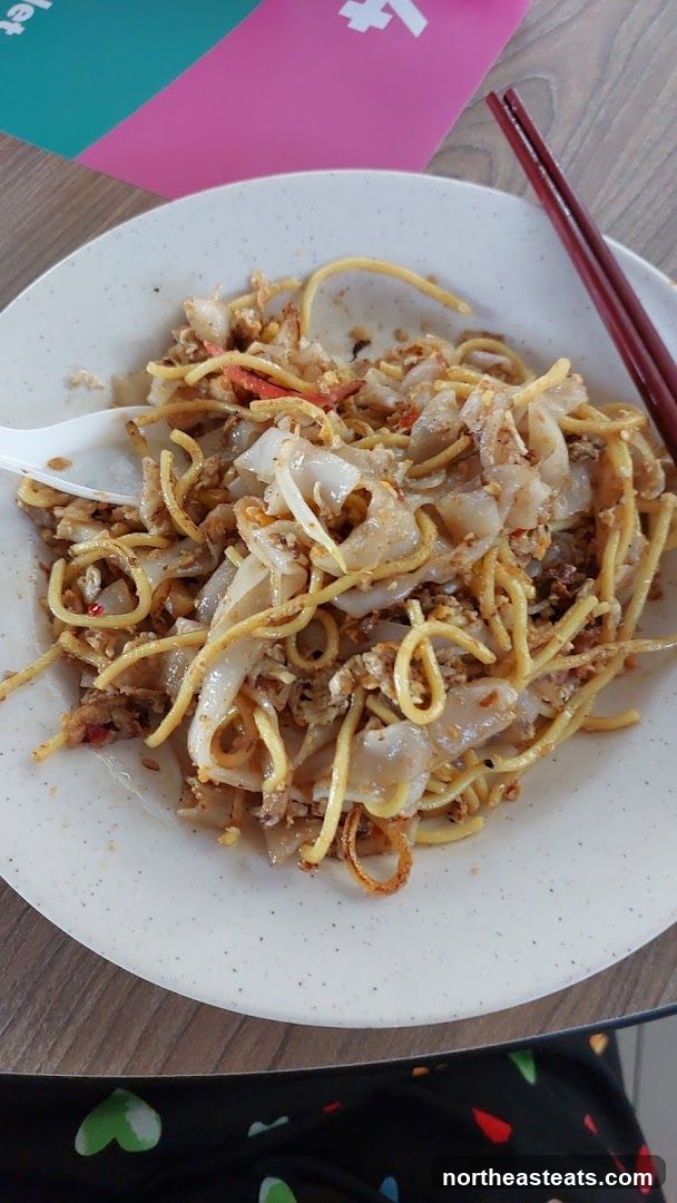 Noodles with Egg and Vegetables