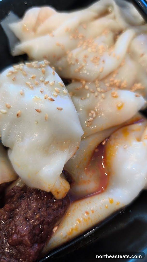 Spicy Dumplings with Sesame Seeds