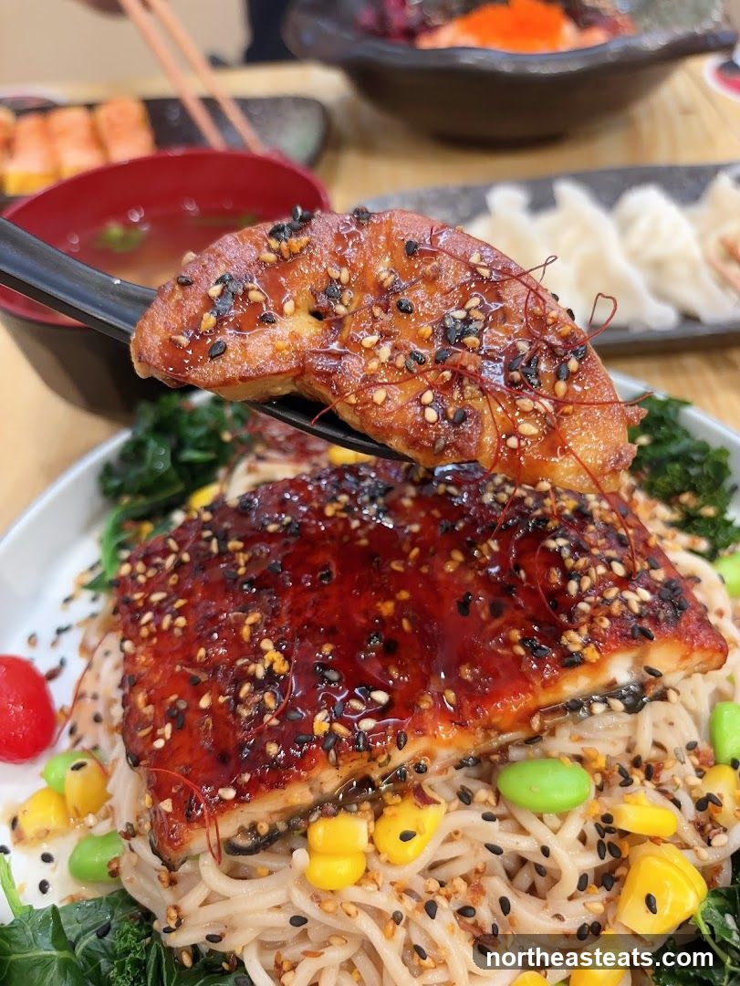 Unagi Donburi with Noodles