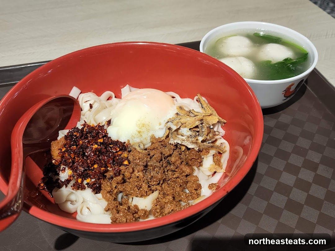 Noodles with Egg and Soup