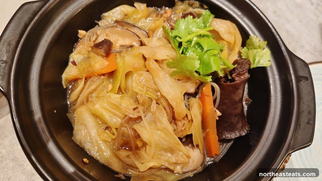 Braised Cabbage and Mushrooms