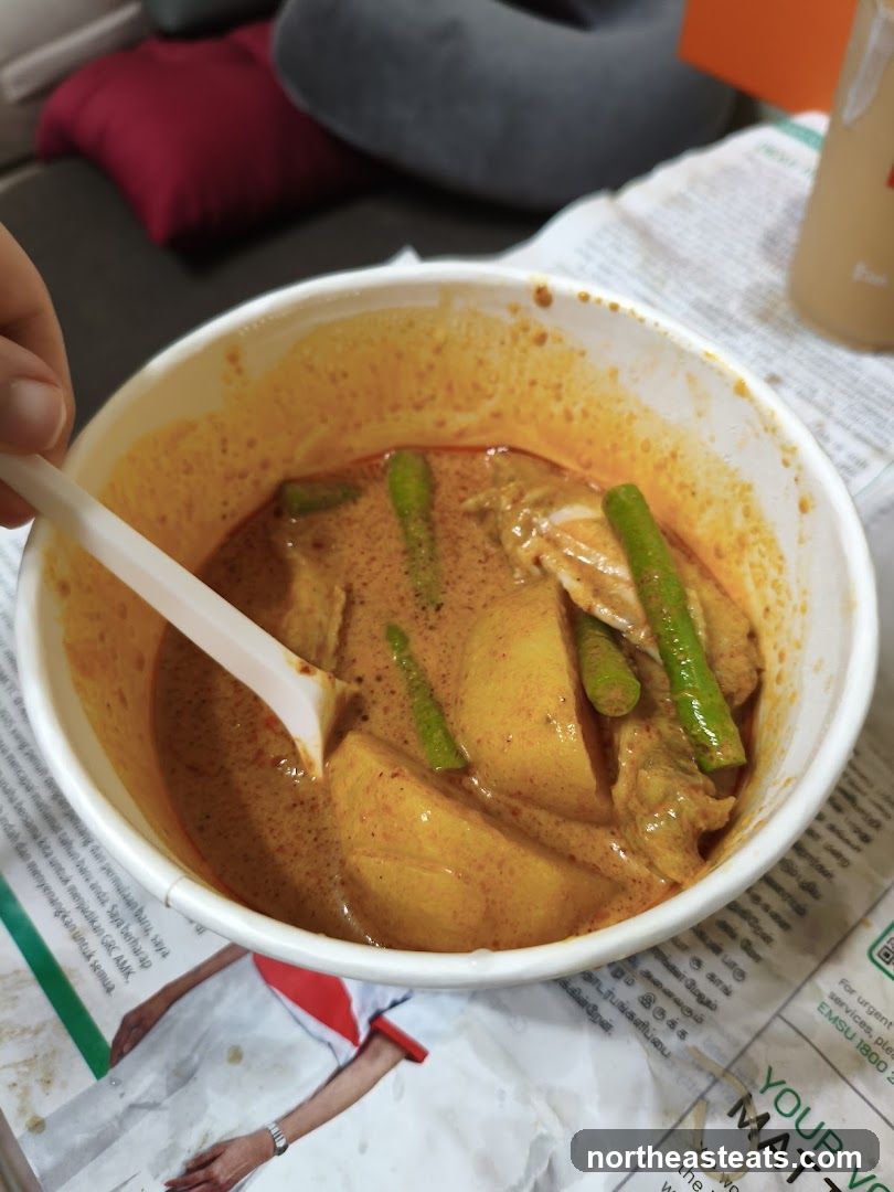 Curry with Potatoes and Green Beans